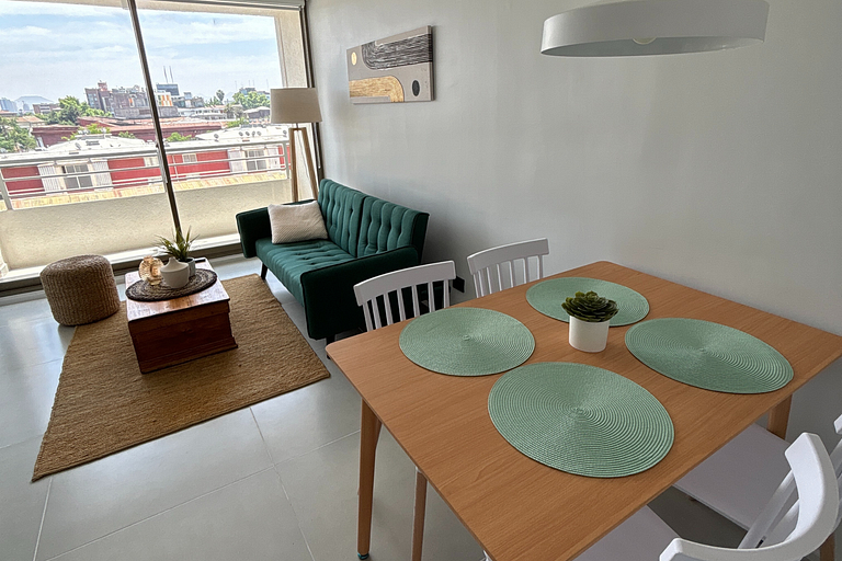 Depto Céntrico + Metro • 2D / 1B • 4 Pax