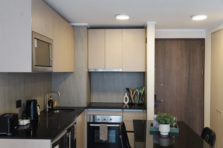 Depto Céntrico + Metro • Para 4 Personas